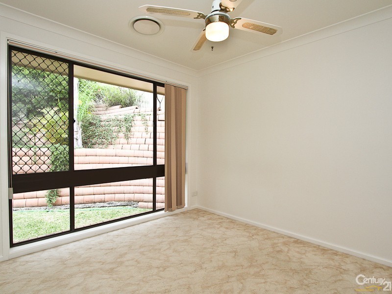 25 Warwick Way, Valentine NSW 2280