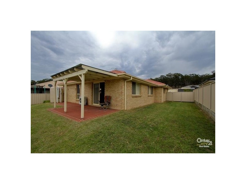 48 Billabong Drive, Cameron Park NSW 2285