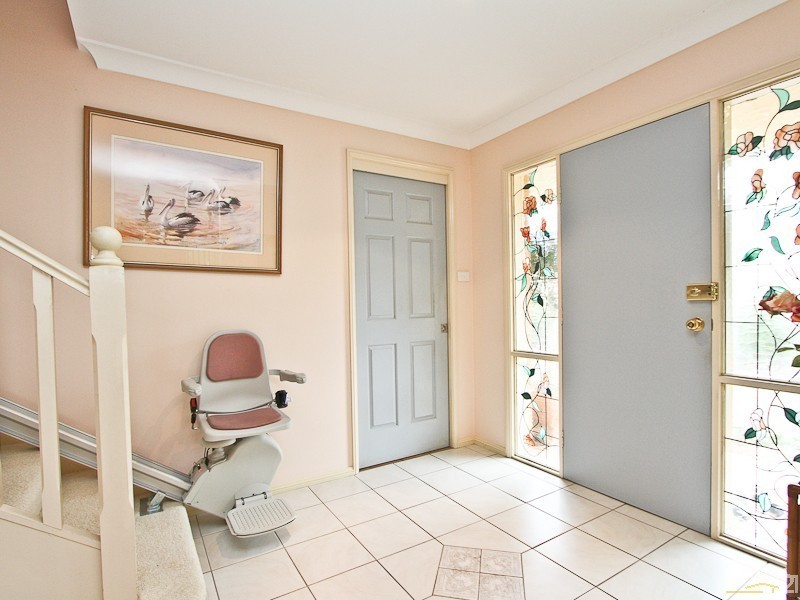 1/32 Boatmans Row, Eleebana NSW 2282