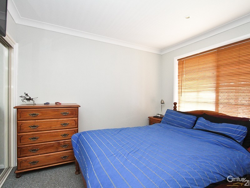 2  Eleebana Road, Eleebana NSW 2282