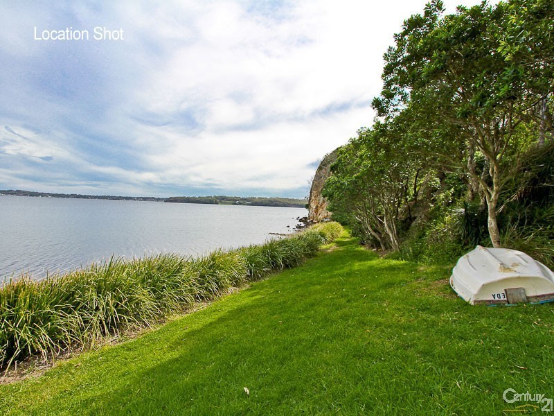 2  Eleebana Road, Eleebana NSW 2282