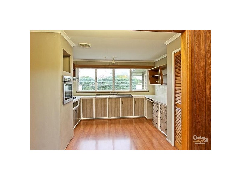 5 Jones Avenue, Warners Bay NSW 2282