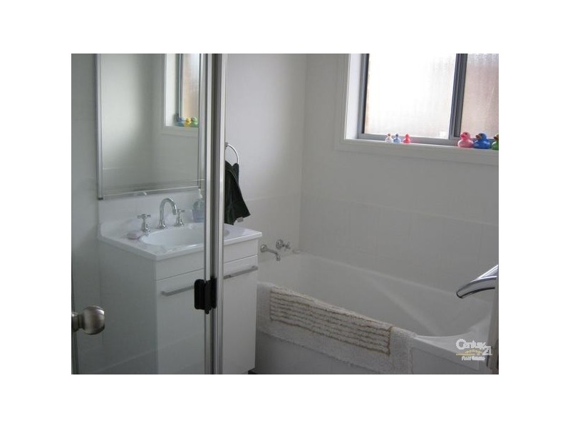 68 Delaware Drive, Macquarie Hills NSW 2285