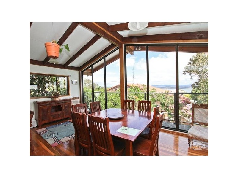 51 Andrew Road, Valentine NSW 2280
