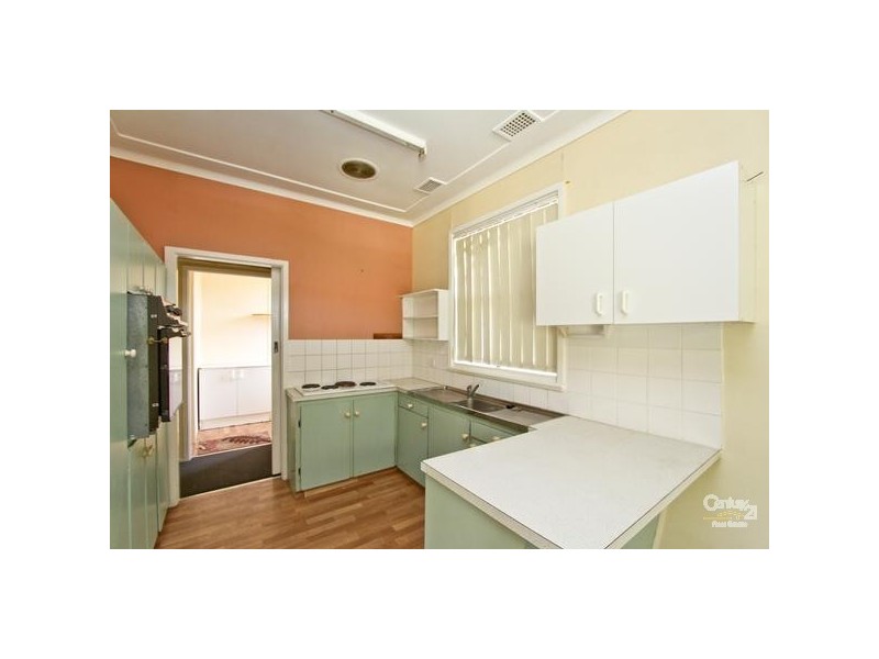 5 Wellings Street, Warners Bay NSW 2282