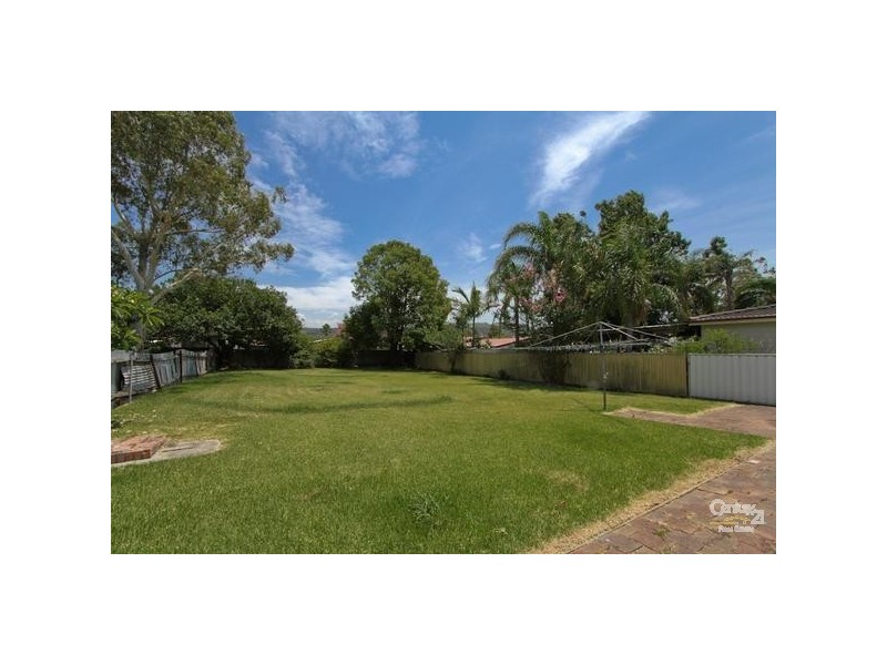 5 Wellings Street, Warners Bay NSW 2282