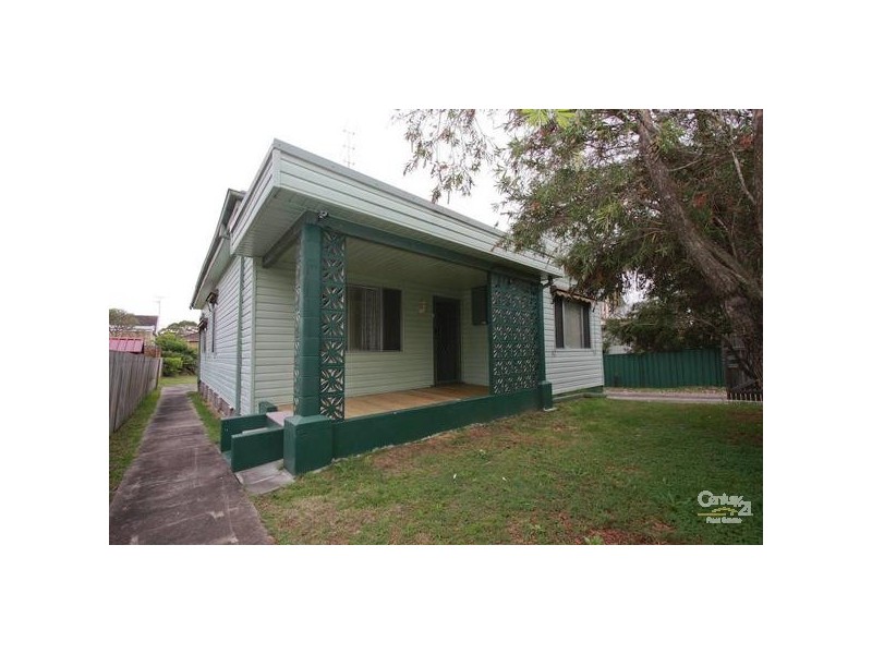 6 Hall Street, Belmont NSW 2280