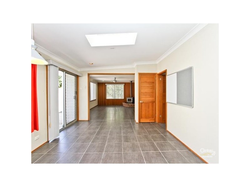 8 Dalton Close, Belmont North NSW 2280