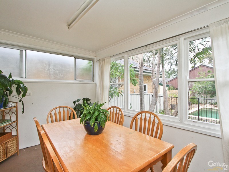 82 Andrew Road, Valentine NSW 2280