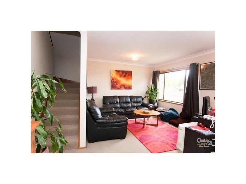 24/1 Roberts Street, Charlestown NSW 2290