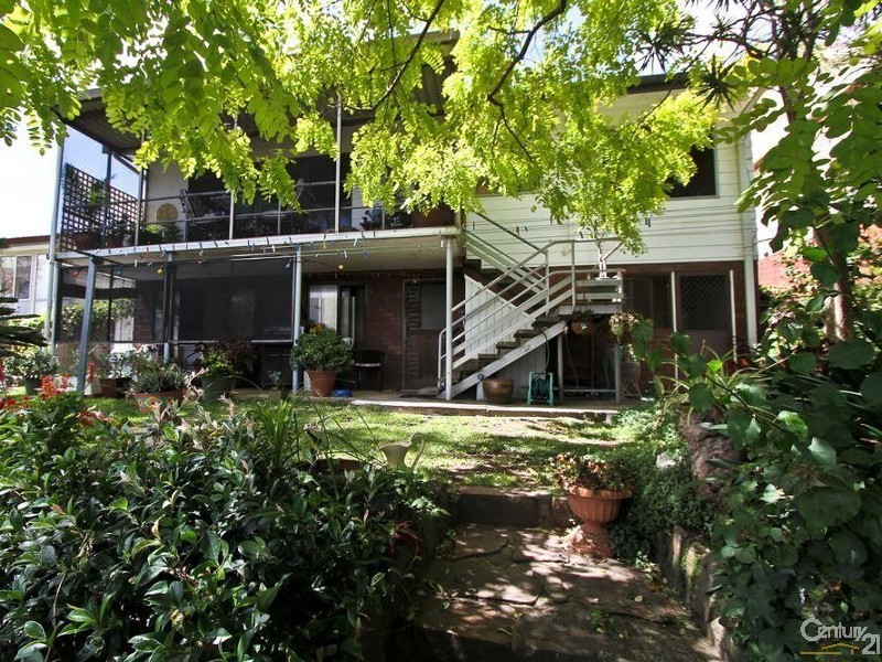 15 Albert Street, Valentine NSW 2280
