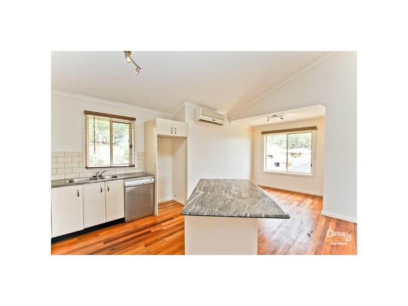 20 Tinglewood Close, Tingira Heights NSW 2290