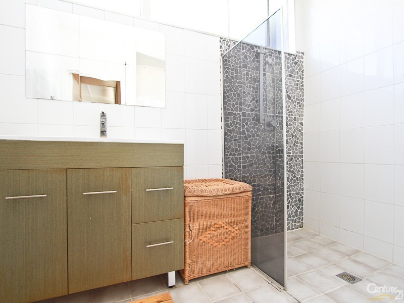 24 Frederick Street, Valentine NSW 2280