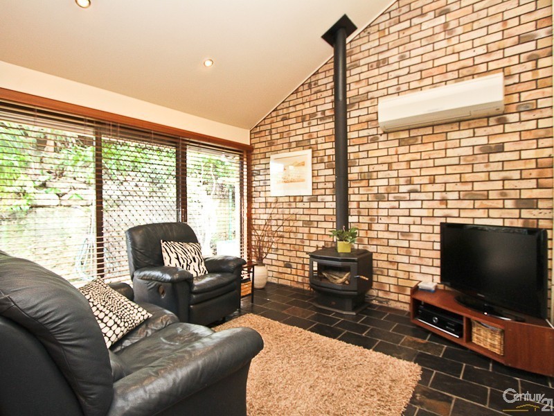 20 Cleverton Close, Warners Bay NSW 2282