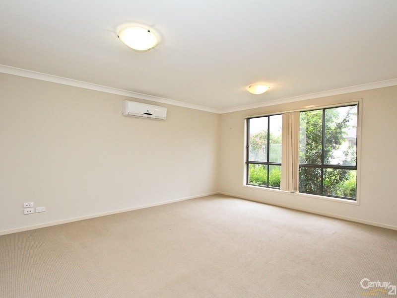 16 Ridgemont Avenue, Cameron Park NSW 2285
