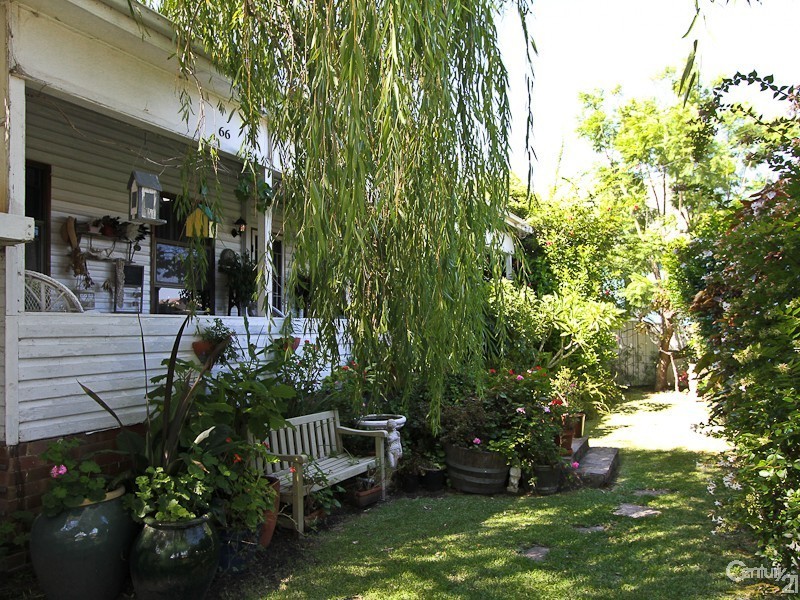 66 Dilkera Avenue, Valentine NSW 2280