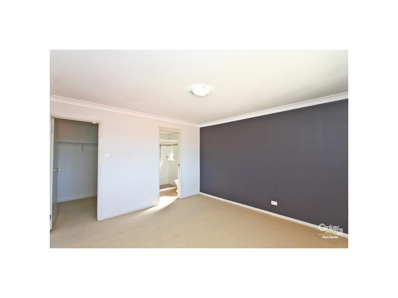 61 Tennent, Mount Hutton NSW 2290
