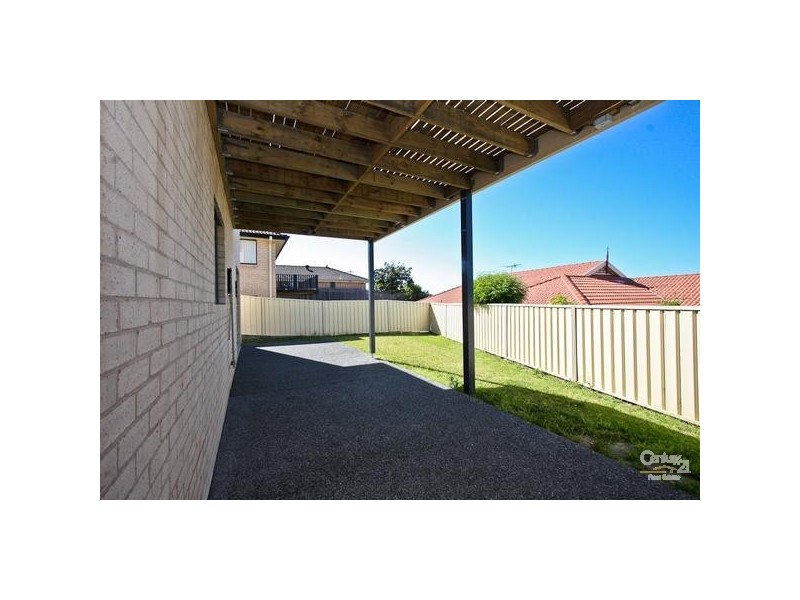 61 Tennent, Mount Hutton NSW 2290