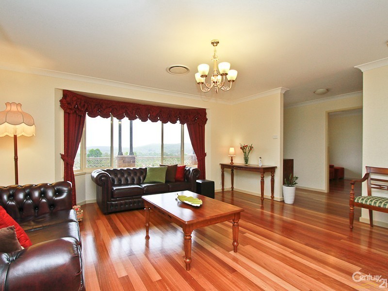 7 Grosvenor Place, Valentine NSW 2280