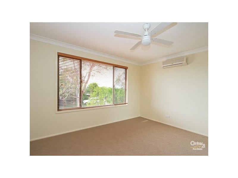 21 Amsdale Avenue, Macquarie Hills NSW 2285