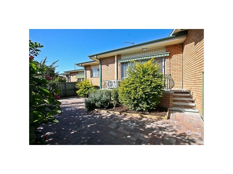 4/32 Yorston Street, Warners Bay NSW 2282