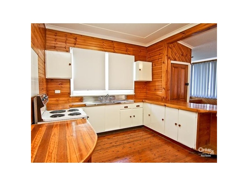 50 Warners Bay Road, Warners Bay NSW 2282