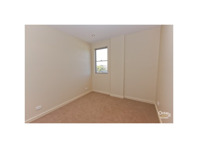 12/24 Brooks Parade, Belmont NSW 2280