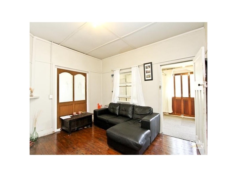 146 Medcalf Street, Warners Bay NSW 2282