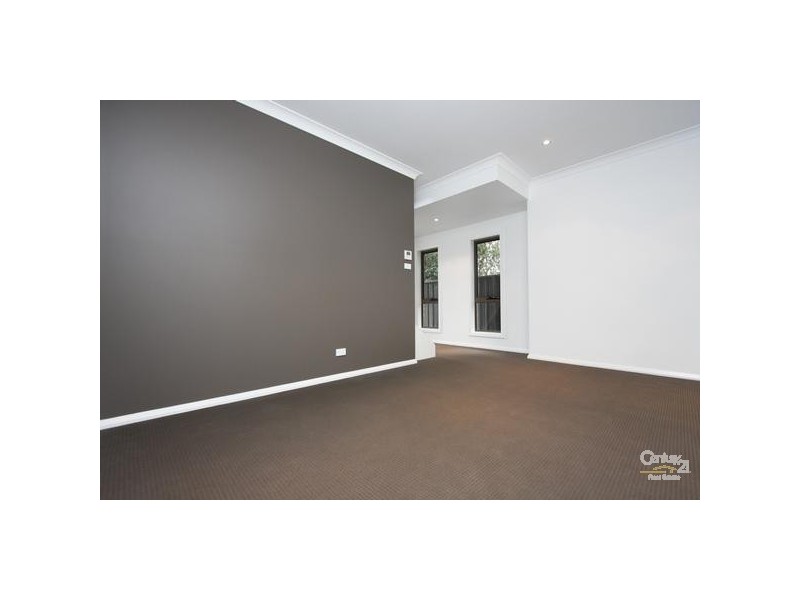 4/8 Bayview Street, Warners Bay NSW 2282
