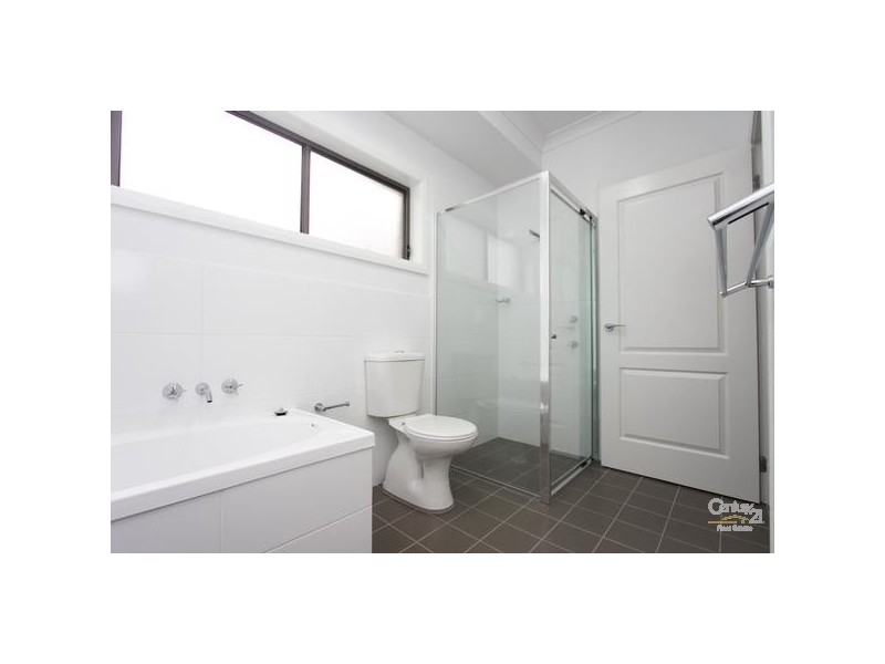 4/8 Bayview Street, Warners Bay NSW 2282