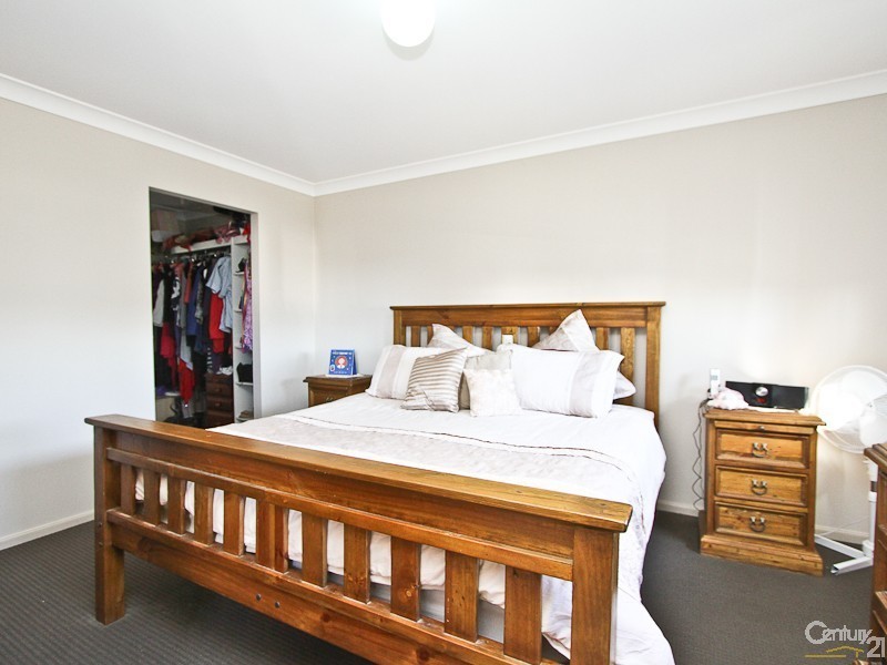27 The Hill, Valentine NSW 2280