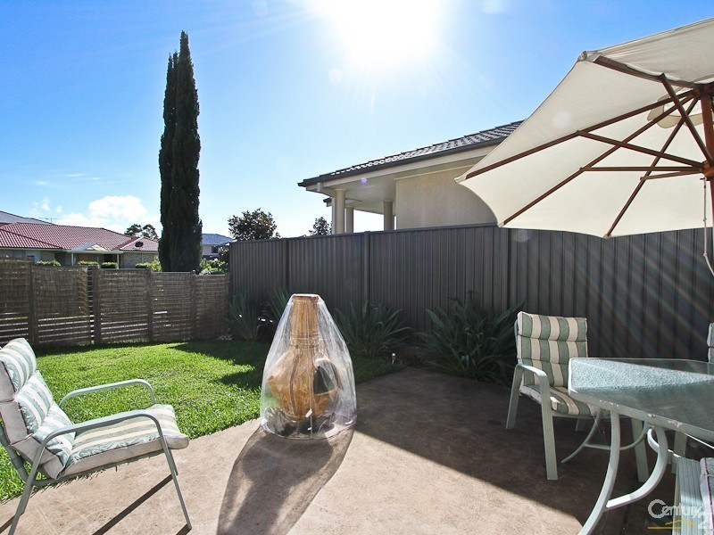 27 The Hill, Valentine NSW 2280