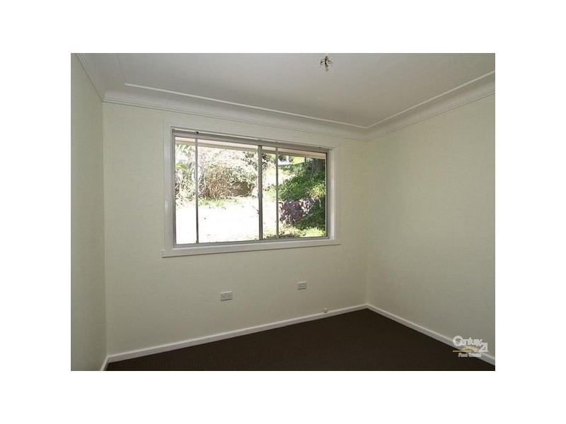 49 ANDREW RD, Valentine NSW 2280
