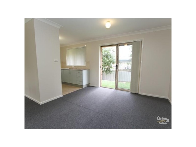 16 Peach Street, Cardiff South NSW 2285