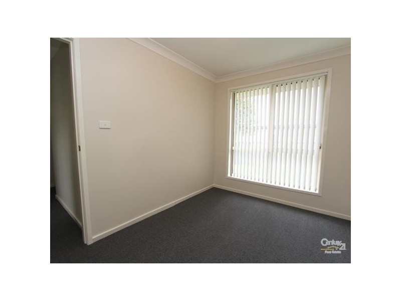 16 Peach Street, Cardiff South NSW 2285