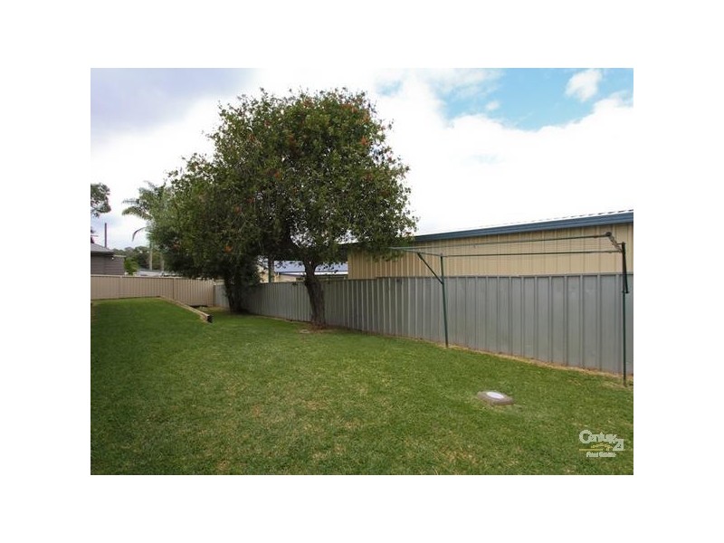 16 Peach Street, Cardiff South NSW 2285