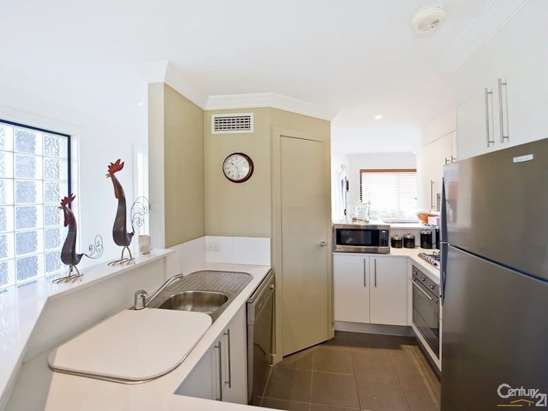 1/36 Albert Street, Warners Bay NSW 2282