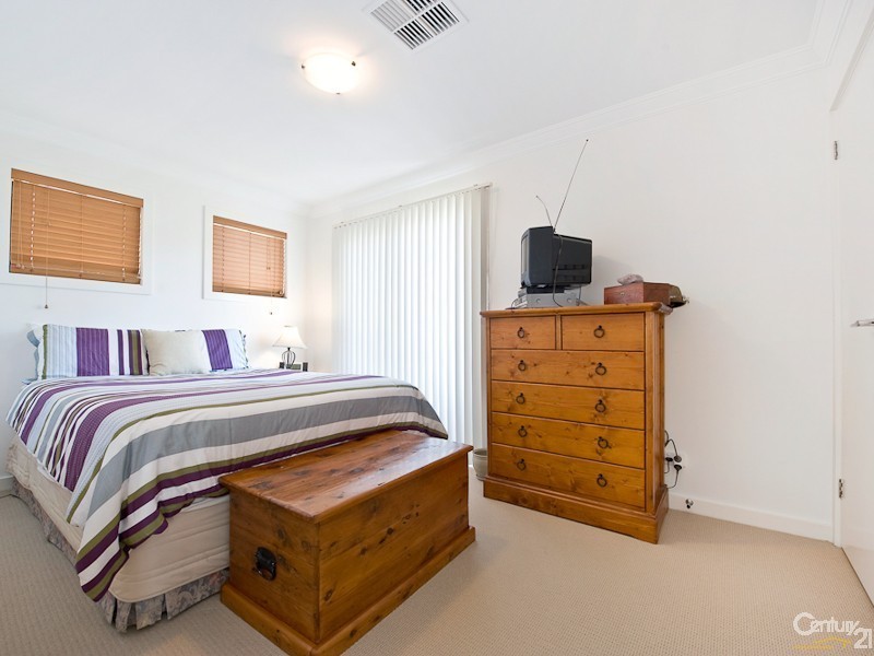 1/36 Albert Street, Warners Bay NSW 2282