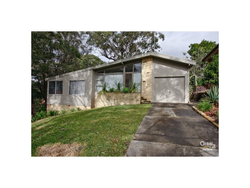 4 Andrew Rd, Valentine NSW 2280