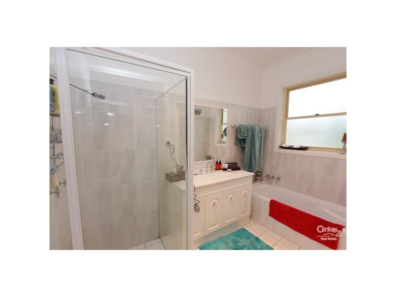 75 Bayview Street, Warners Bay NSW 2282