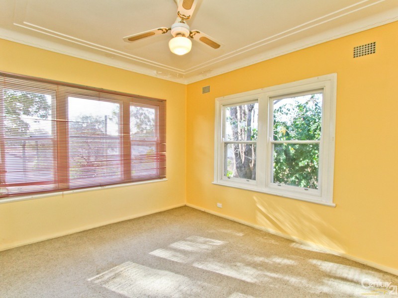 40 Dilkera Avenue, Valentine NSW 2280