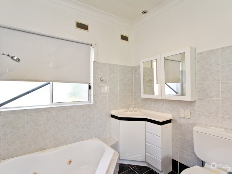 40 Dilkera Avenue, Valentine NSW 2280