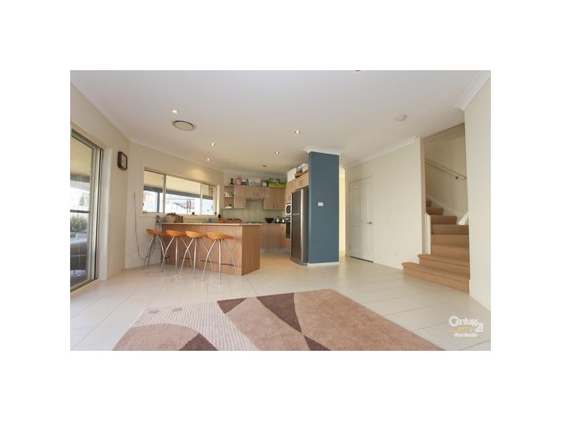 4 Siloam Drive, Belmont North NSW 2280