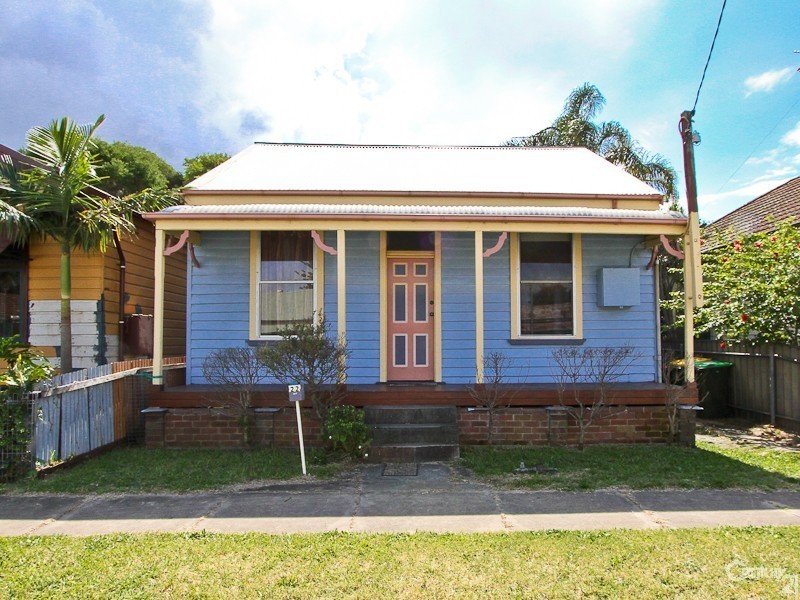 22 McIsaac Street, Tighes Hill NSW 2297