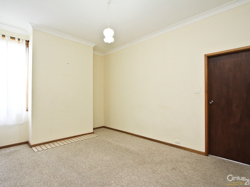 22 McIsaac Street, Tighes Hill NSW 2297