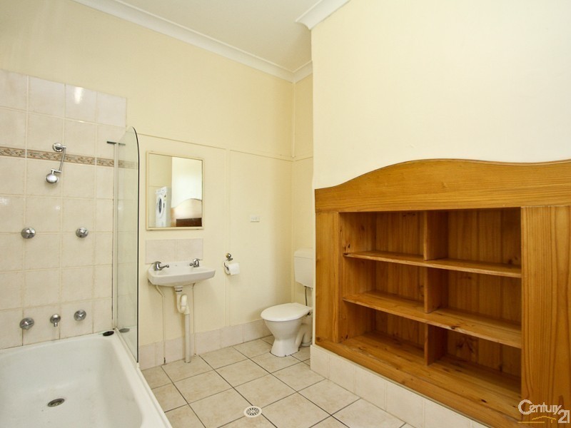 22 McIsaac Street, Tighes Hill NSW 2297