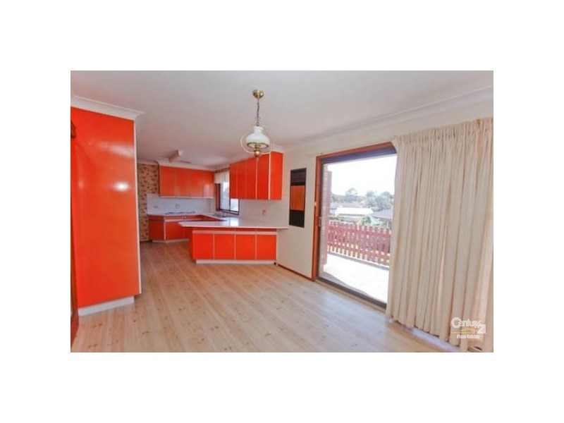 62 Andrew Road, Valentine NSW 2280