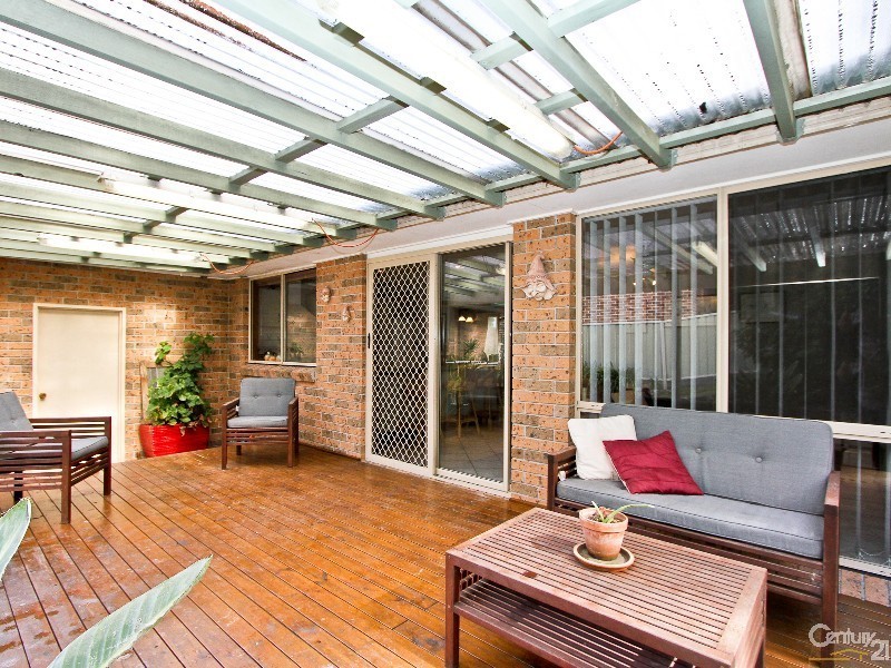 6 Bulwara Place, Bolton Point NSW 2283