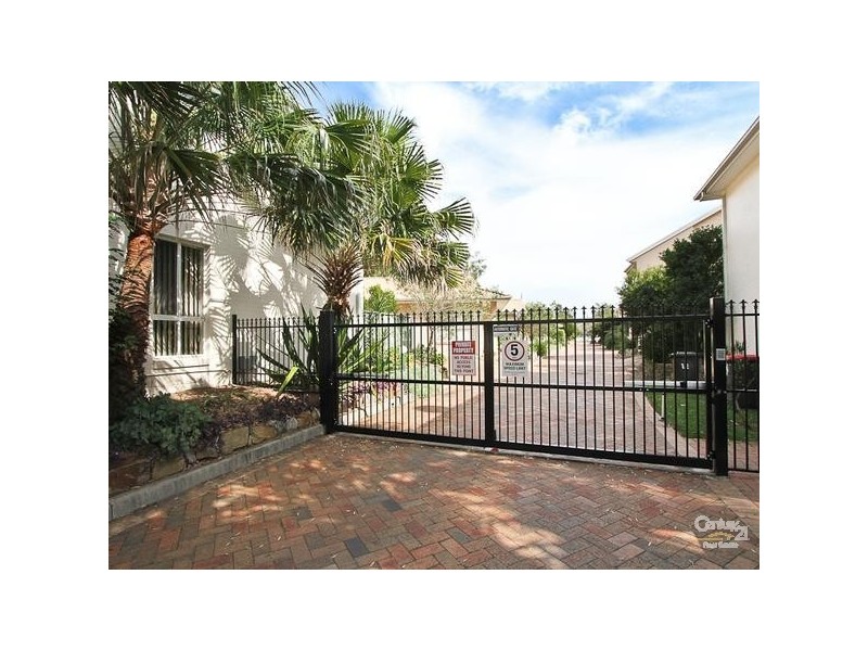 8/33-39 Haddon Cres, Marks Point NSW 2280