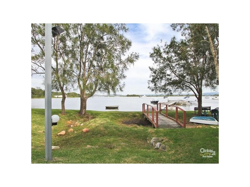 8/33-39 Haddon Cres, Marks Point NSW 2280